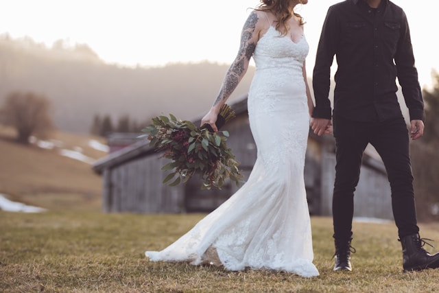 Wedding Venue Bavaria with bridal couple in Alpine scenery